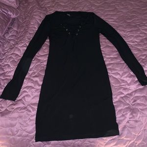 Black long sleeve bodycon dress